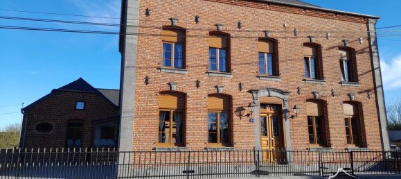 4 bedrooms House in Cartignies, France No. 38943 5