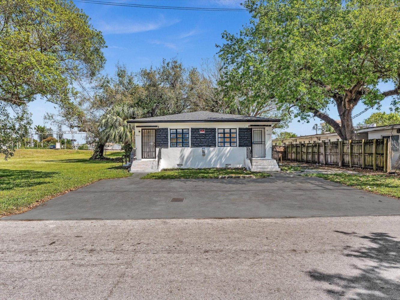 hotel en venta en Miami, Miami-Dade, Florida, USA № 613785