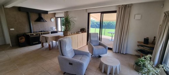 3 bedrooms House in Coussac-Bonneval, France No. 342333 7