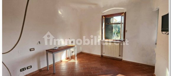 1 bedroom Apartment in Livorno, Italy No. 219232 9