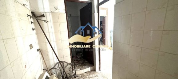 4 Schlafzimmer Haus in Casteldaccia, Italy, Nr. 344432 7