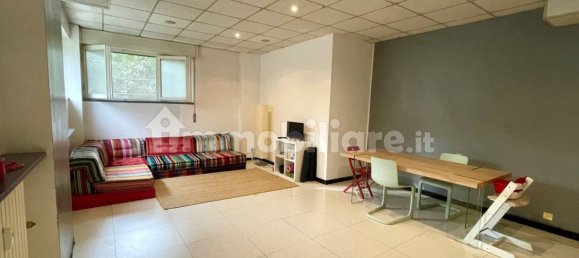 2 bedrooms Apartment in Milan, Italy No. 267730 4
