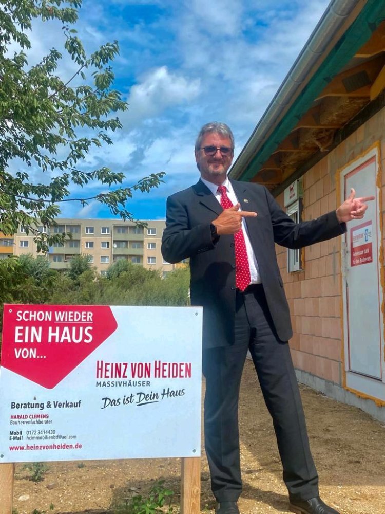 Bungalow de 3 dormitorios en Anhalt-Bitterfeld, Germany No. 155337