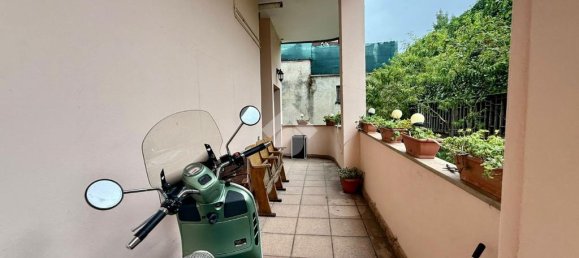 1-Zimmer Gewerbliche Immobilie in Muggiò, Italy, Nr. 361686 18