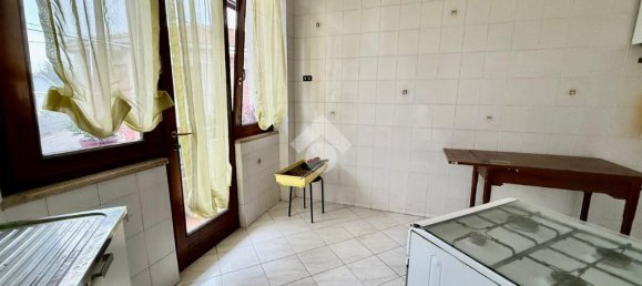 1-Zimmer Gewerbliche Immobilie in Muggiò, Italy, Nr. 361686 16