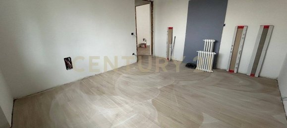3 bedrooms Apartment in Verona, Italy No. 324387 3