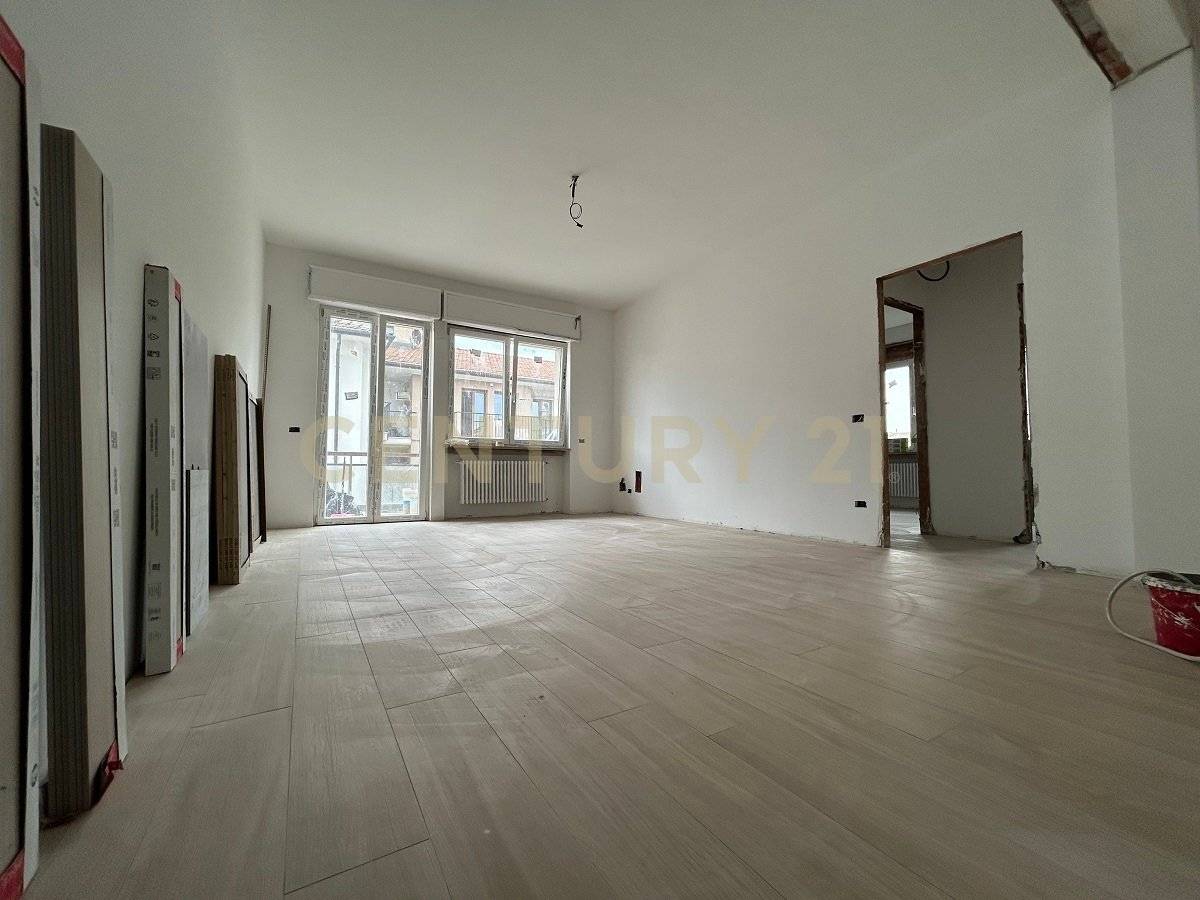 3 bedrooms Apartment in Verona, Italy No. 324387