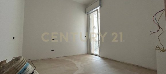 3 bedrooms Apartment in Verona, Italy No. 324387 12
