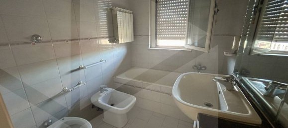 Квартира с 4 комнатами в Чериньола, Италия № 22834 15