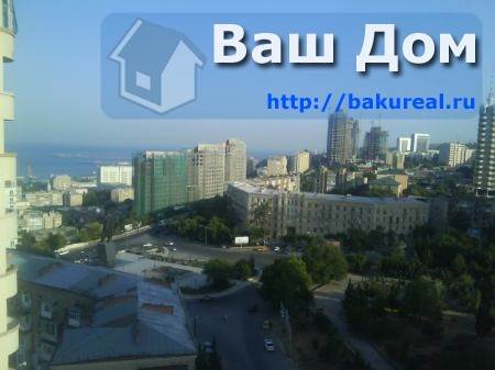Apartamento de 3 dormitorios en Baku, Azerbaijan No. 482