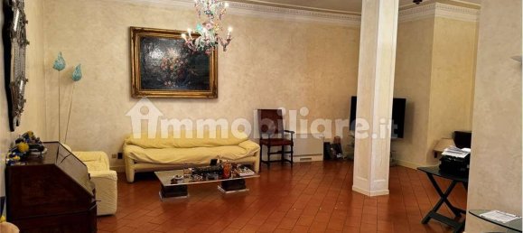 3 bedrooms Penthouse in Mantua, Italy No. 243856 8