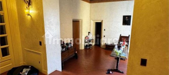 3 bedrooms Penthouse in Mantua, Italy No. 243856 6
