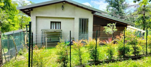 Studio in Valdilana, Italy No. 255602 8