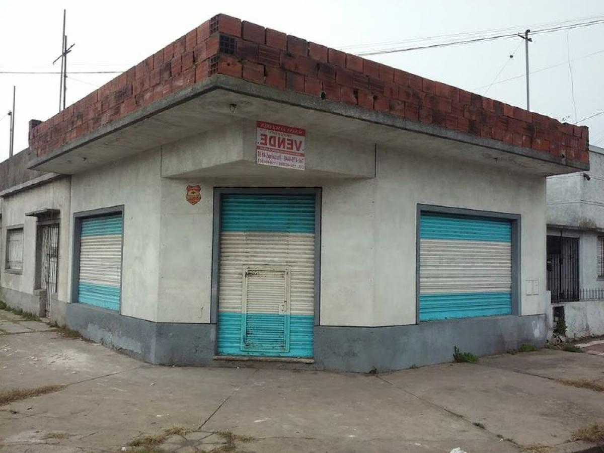 Casa de 3 dormitorios en Mar del Plata, Argentina No. 66360