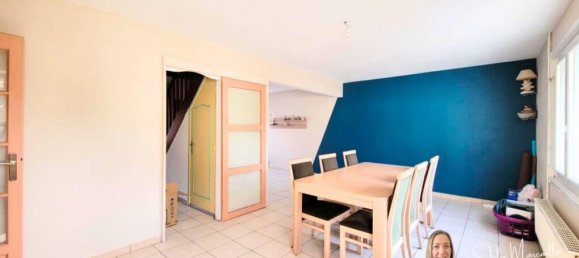 Casa de 3 dormitorios en Marly, France No. 328359 3