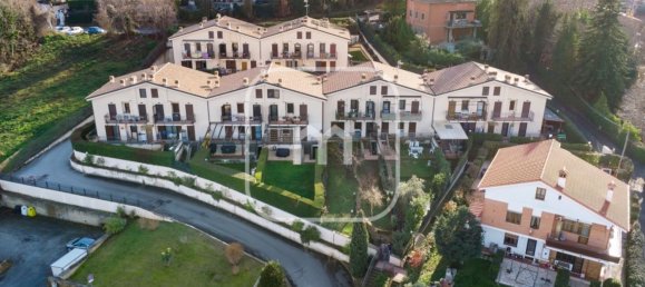 3غرفة منزل ذو طابقين في Monte Compatri, Italy رقم 73634 2