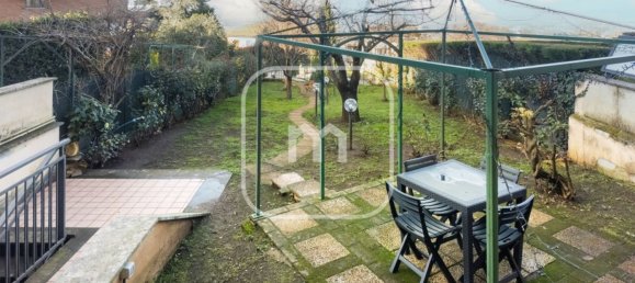 3غرفة منزل ذو طابقين في Monte Compatri, Italy رقم 73634 9