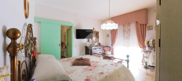 3 bedrooms Apartment in Monsampolo del Tronto, Italy No. 324803 6