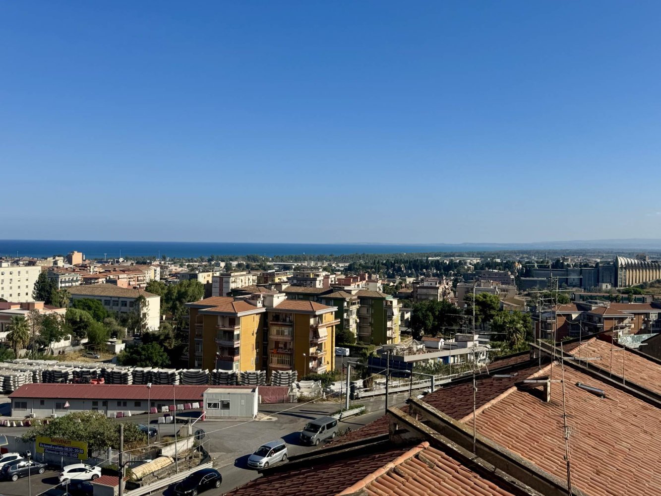 3 bedrooms Apartment in Catania, Italy No. 403453