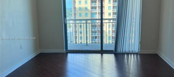 2 dormitorios propiedad comercial en alquiler en Miami, Miami-Dade, Florida, USA № 615238 7