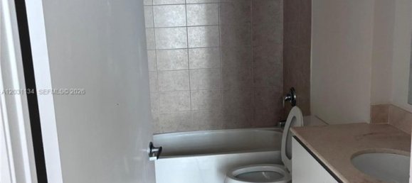 2 dormitorios propiedad comercial en alquiler en Miami, Miami-Dade, Florida, USA № 615238 4