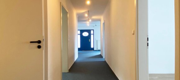 9 rooms Building in Plon, Germany No. 64715 10