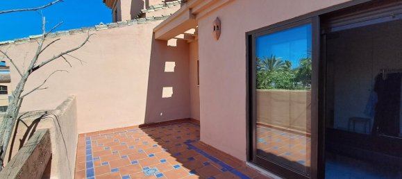 3 Schlafzimmer Penthouse in Estepona, Spain, Nr. 146295 12