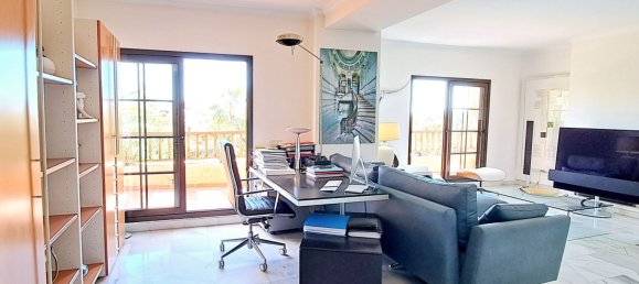 3 Schlafzimmer Penthouse in Estepona, Spain, Nr. 146295 8