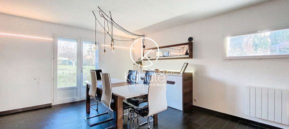 4 bedrooms House in Meyzieu, France No. 339100 10