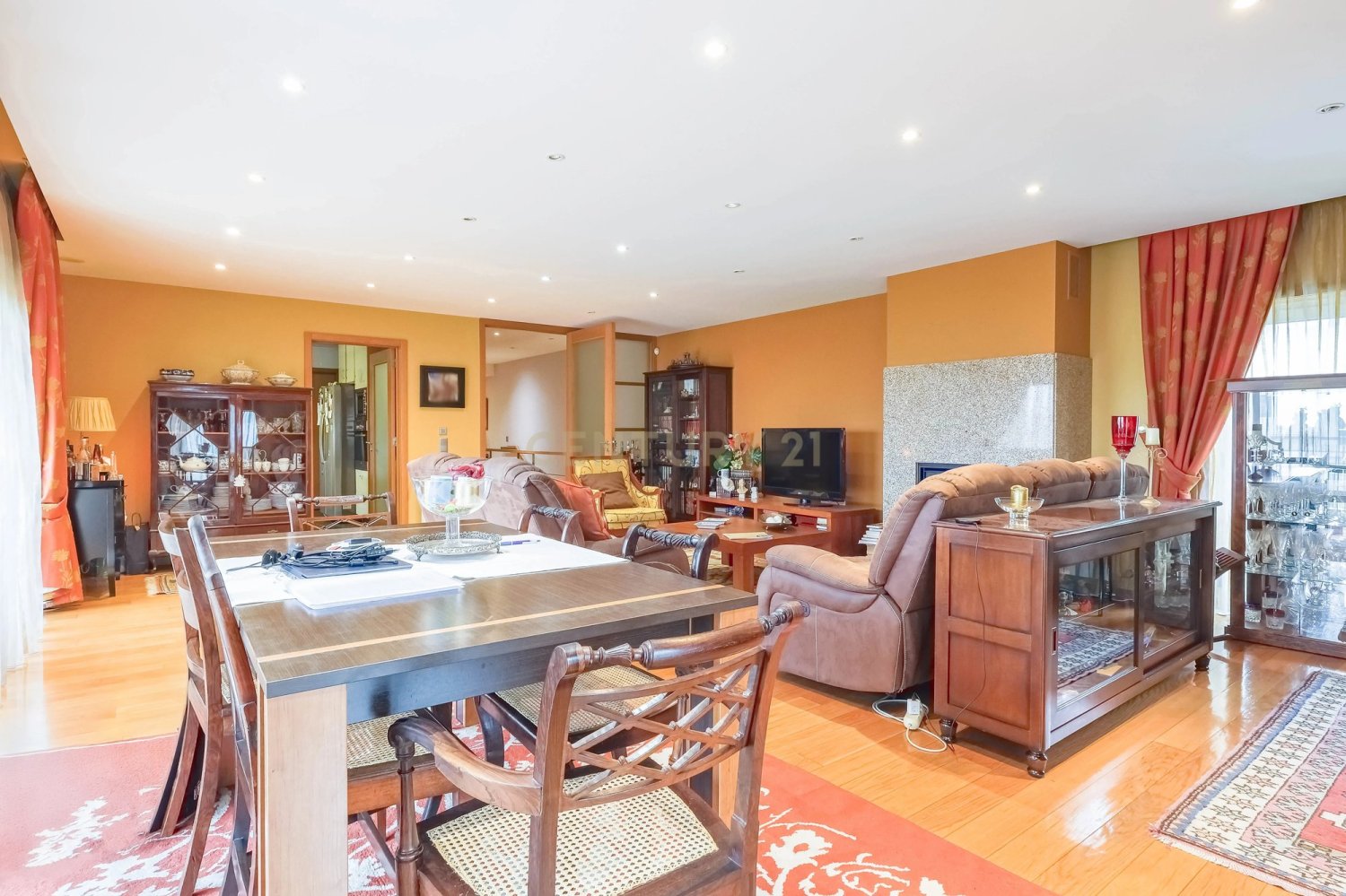 5 bedrooms Duplex in Vila Nova de Gaia, Portugal No. 213093