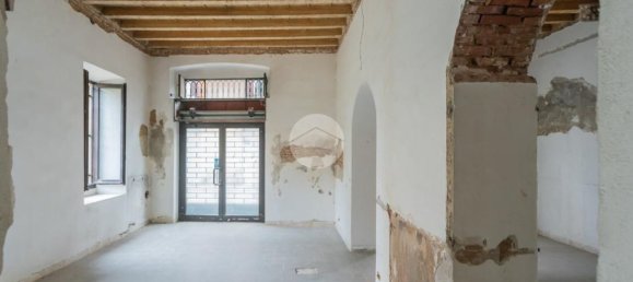 3غرفة شقة في Macherio, Italy رقم 228554 44