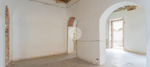 3غرفة شقة في Macherio, Italy رقم 228554 53