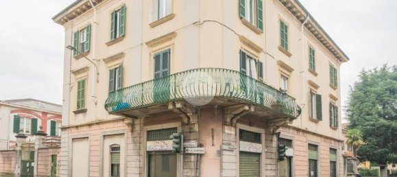 3غرفة شقة في Macherio, Italy رقم 228554 7