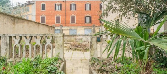 3غرفة شقة في Macherio, Italy رقم 228554 17