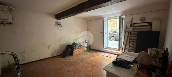 25m² Commercial property in Genoa, Italy No. 374621 16