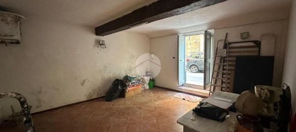 25m² Commercial property in Genoa, Italy No. 374621 14