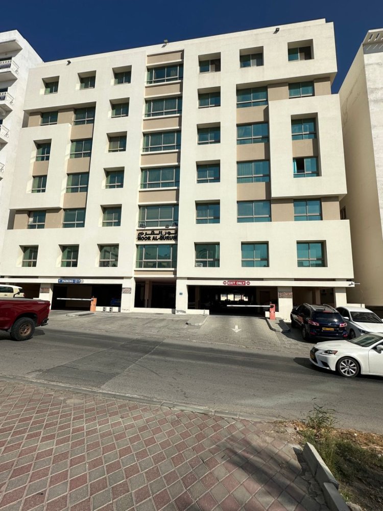2 bedrooms Apartment in Al Qurm, Oman No. 1088