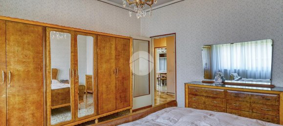 3غرفة منزل في Busto Arsizio, Italy رقم 32129 23