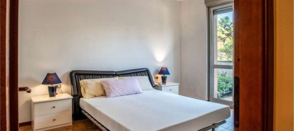 Apartamento de 2 dormitorios en Busto Arsizio, Italy No. 363547 13