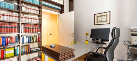 2 bedrooms Apartment in La Spezia, Italy No. 349970 5