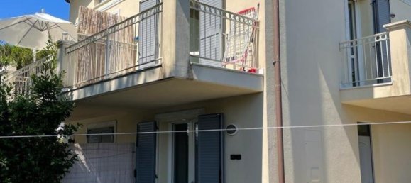 5 غرف نوم فيلا في Montignoso, Italy رقم 48024 39