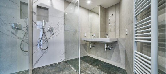 Квартира с 3 комнатами в Маргаретен, Австрия № 136903 13