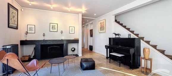 Casa de 4 dormitorios en Yvoy-le-Marron, France No. 221007 6