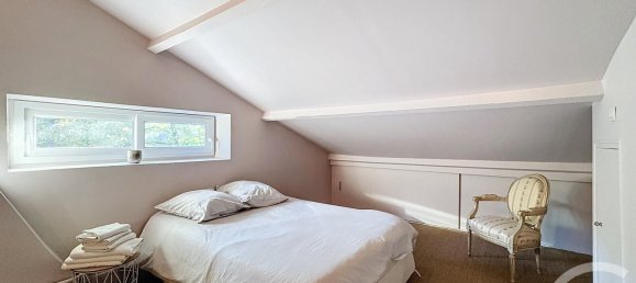 Casa de 4 dormitorios en Yvoy-le-Marron, France No. 221007 11