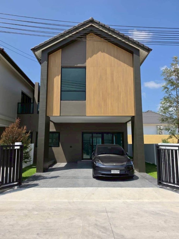 4 Schlafzimmer Villa in Pattaya, Thailand, Nr. 173251