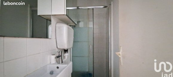 1 bedroom Apartment in Romainville, France No. 309506 6