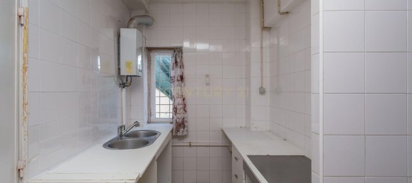 2 غرف نوم مستودع في Odivelas, Portugal رقم 83902 2