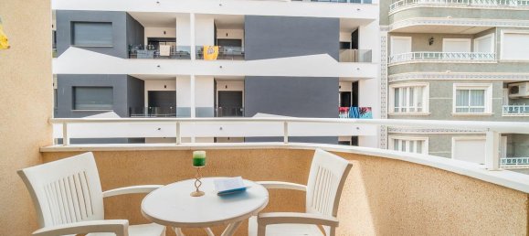 Apartamento de 3 dormitorios en Torrevieja, Spain No. 145636 5