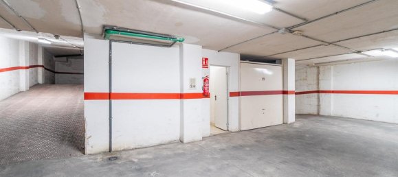 Apartamento de 3 dormitorios en Torrevieja, Spain No. 145636 4