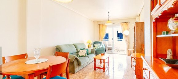 Apartamento de 3 dormitorios en Torrevieja, Spain No. 145636 2